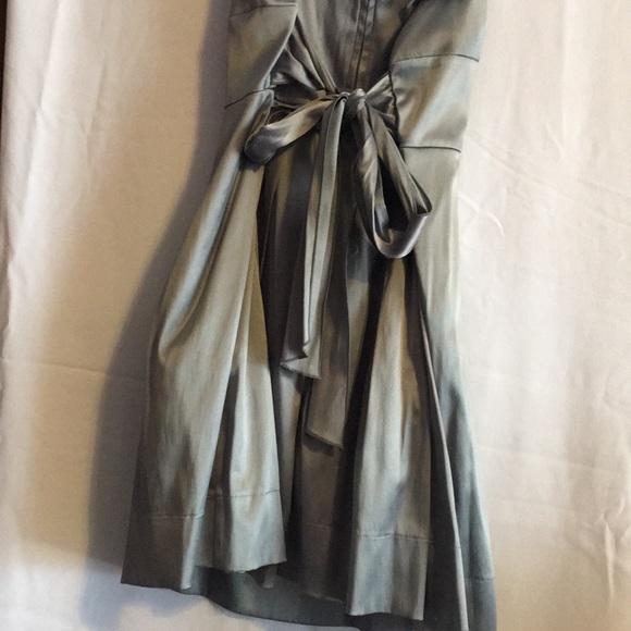 Dress - Picture 4 of 4